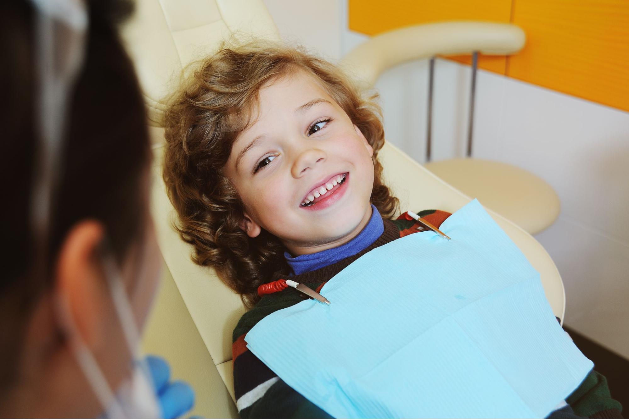 What to Expect at Your Child&rsquo;s First Dental Visit